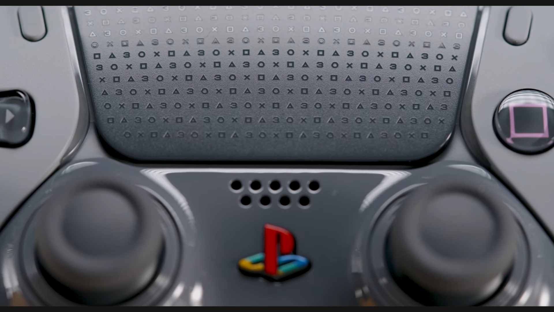 PlayStation 30th Anniversary Collection will have exclusive designs on all related hardware - DualSense Edge wireless unique design in this image